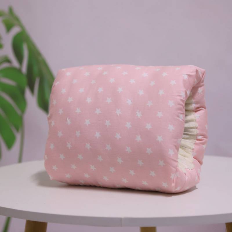 MamáEase – Ergonomisch&weich– Stillkissen für Babys Rosa Sterne | Pädagogisches Holzspielzeug von Mein Kleines Baby