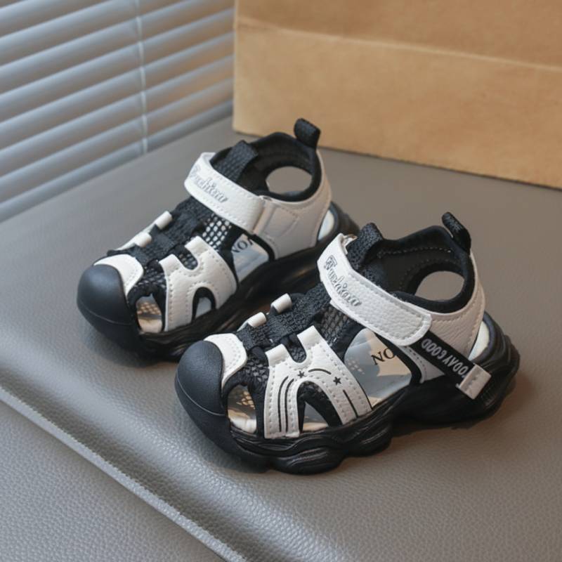 Mini Fashion™ - Atmungsaktives Design – Kindersandalen Sportliches Schwarz / 21 (1–1.5 Jahre) | Pädagogisches Holzspielzeug von Mein Kleines Baby