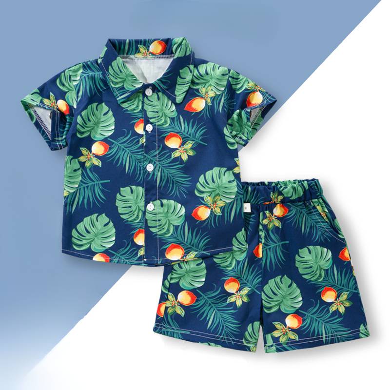 Mini Fashion™ - Frisk og munter - Blomstret drengesæt Grøn / 110 (3-4 år) | Pädagogisches Holzspielzeug von Mein Kleines Baby