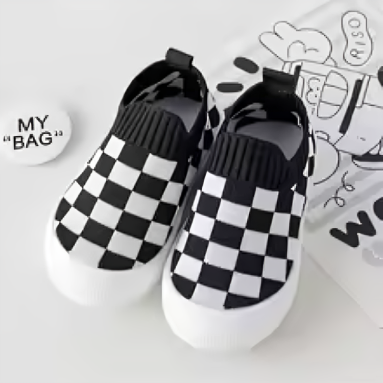 Mini Fashion™ - Geblocktes Muster - Flexibler Schlupfschuh Schwarz und weiß / 24/25 (1.5 -2 Jahre) | Pädagogisches Holzspielzeug von Mein Kleines Baby