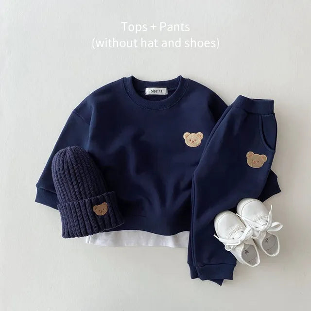 Mini Fashion™ - Kleinkind Bären-Trainingsanzug Blau / 110 (5 Jahre) / Ja | Pädagogisches Holzspielzeug von Mein Kleines Baby