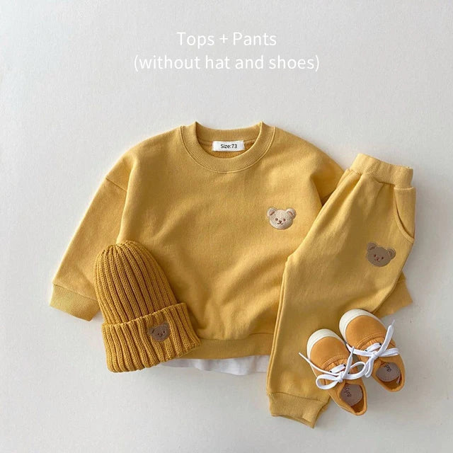Mini Fashion™ - Kleinkind Bären-Trainingsanzug Gelb / 104 (4 Jahre) / Nein | Pädagogisches Holzspielzeug von Mein Kleines Baby