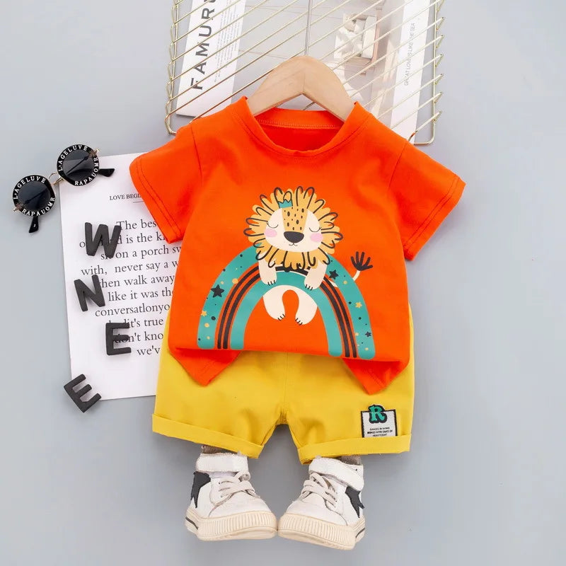 Mini Fashion™ - Löwen-Print - Sommerset für Jungen Orange / 100 | Pädagogisches Holzspielzeug von Mein Kleines Baby