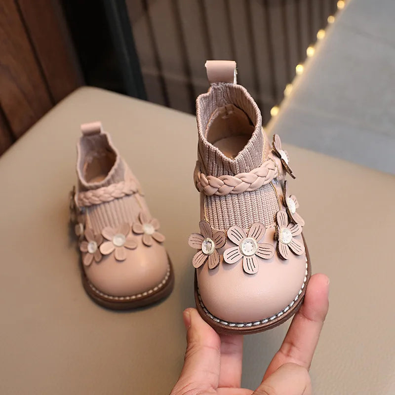Mini Fashion™ - Niedliche Blumen - Mädchen Schuhe Beige / 20 (6-12 Monate) | Pädagogisches Holzspielzeug von Mein Kleines Baby
