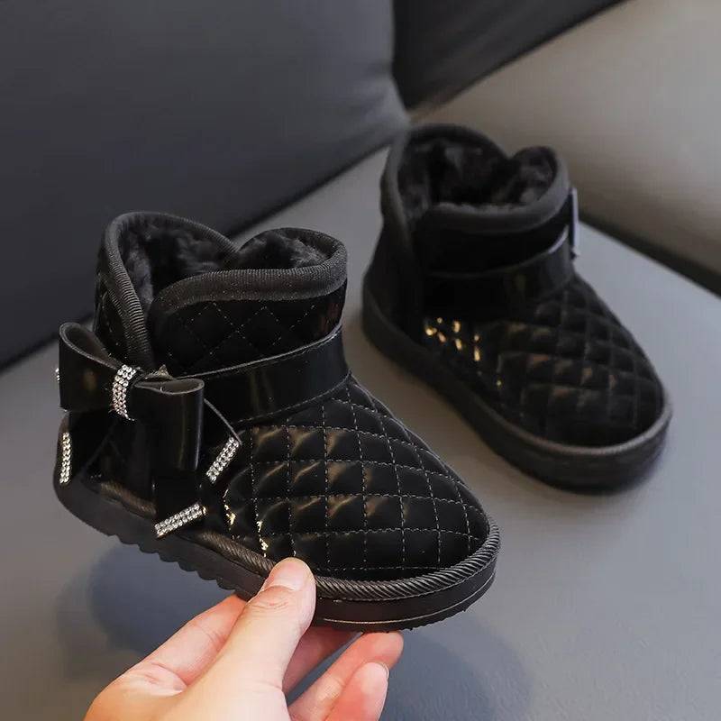 Mini Fashion™ - Rutschfest - Mädchen Schneestiefel Schwarz / 20 (1-2 Jahr) | Pädagogisches Holzspielzeug von Mein Kleines Baby