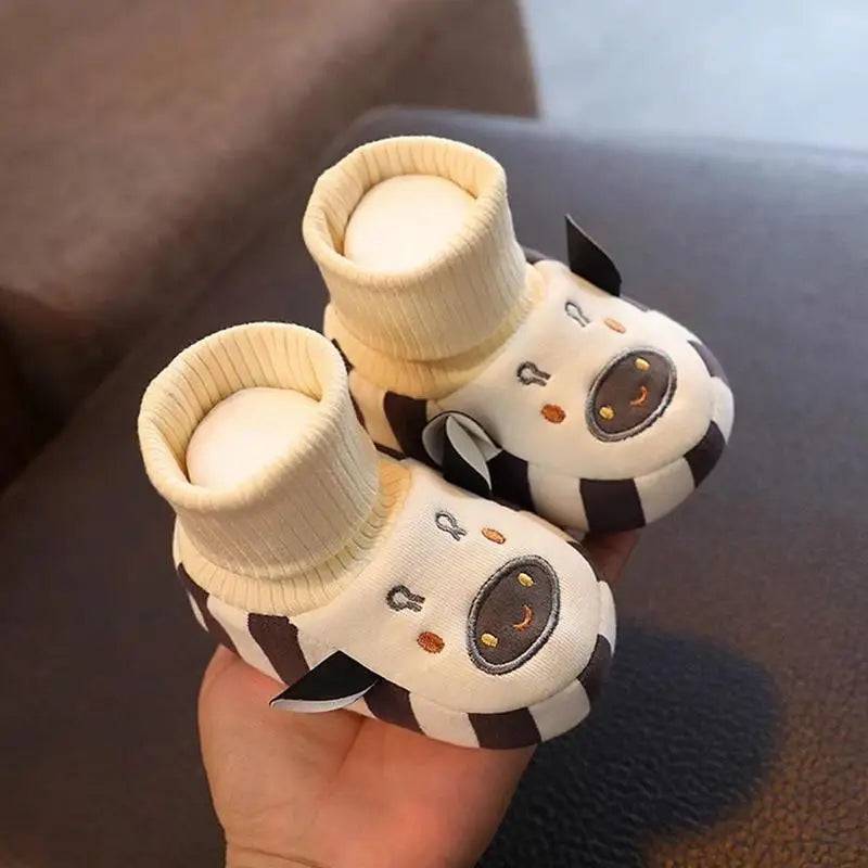 Mini Fashion™- Rutschfeste Sohlen - Kleinkind-Hausschuhe Kühe / 20 (12-18 Monate) | Pädagogisches Holzspielzeug von Mein Kleines Baby