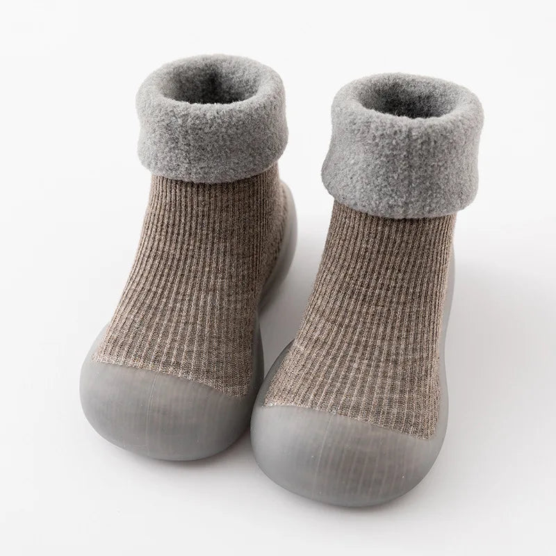 Mini Fashion™ - Rutschfester Grip - Sockenschuhe für Kleinkinder Dunkelgrau / 25 (19-24 Monate) | Pädagogisches Holzspielzeug von Mein Kleines Baby