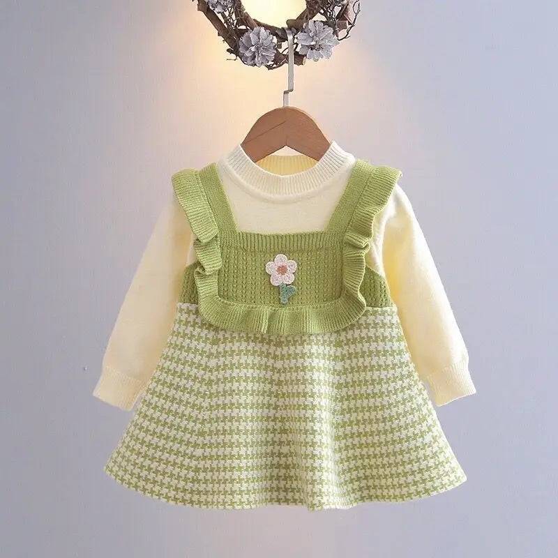 Mini Fashion™ -  Sødt look - Langærmet kjole Grøn / 80 (1 år) | Pädagogisches Holzspielzeug von Mein Kleines Baby