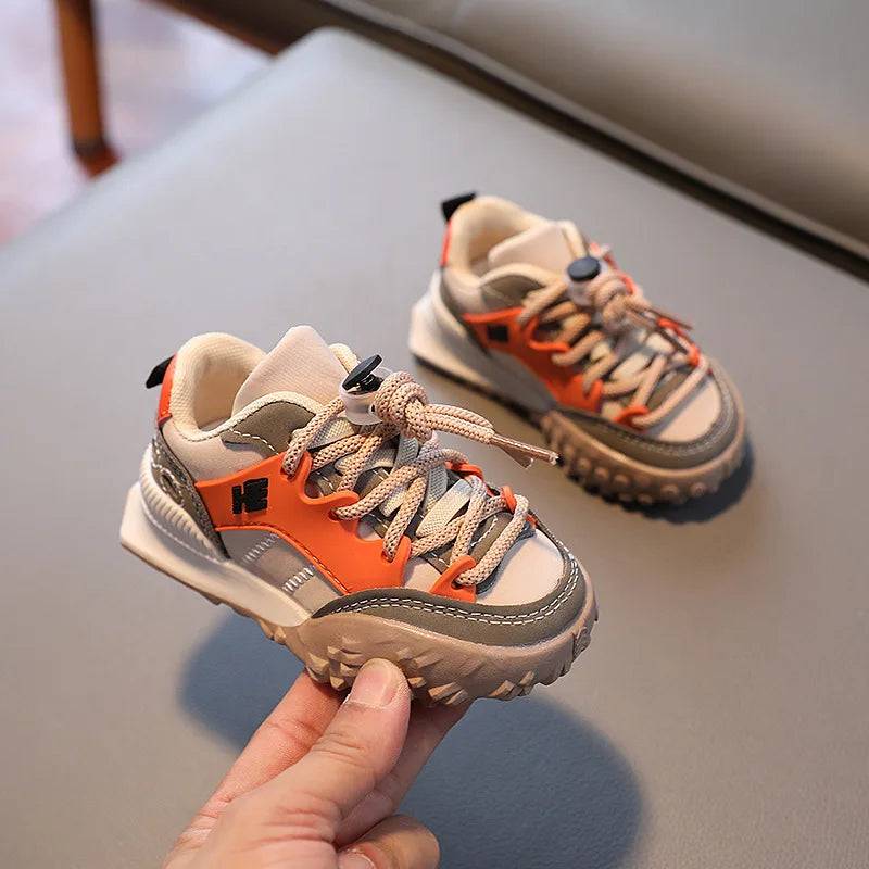 Mini Fashion™ - Starker Auftritt - Kinder Sportschuhe Khaki / 26 (2-3 Jahr) | Pädagogisches Holzspielzeug von Mein Kleines Baby