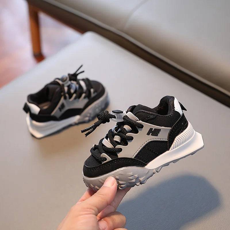 Mini Fashion™ - Starker Auftritt - Kinder Sportschuhe Schwarz / 29 (4-5 Jahr) | Pädagogisches Holzspielzeug von Mein Kleines Baby