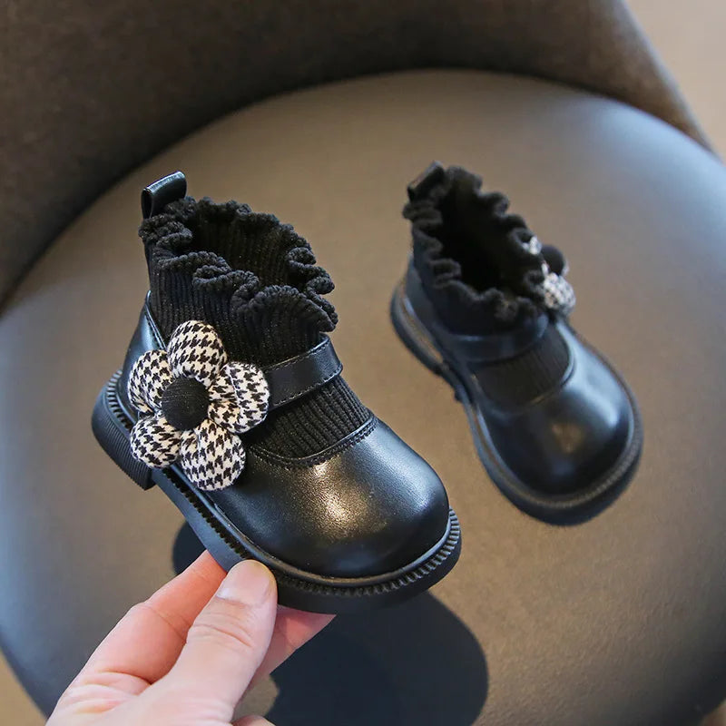Mini Fashion™ - Stilvoll&bequem - Mädchen Stiefel Schwarz / 22 (1-2 Jahr) | Pädagogisches Holzspielzeug von Mein Kleines Baby