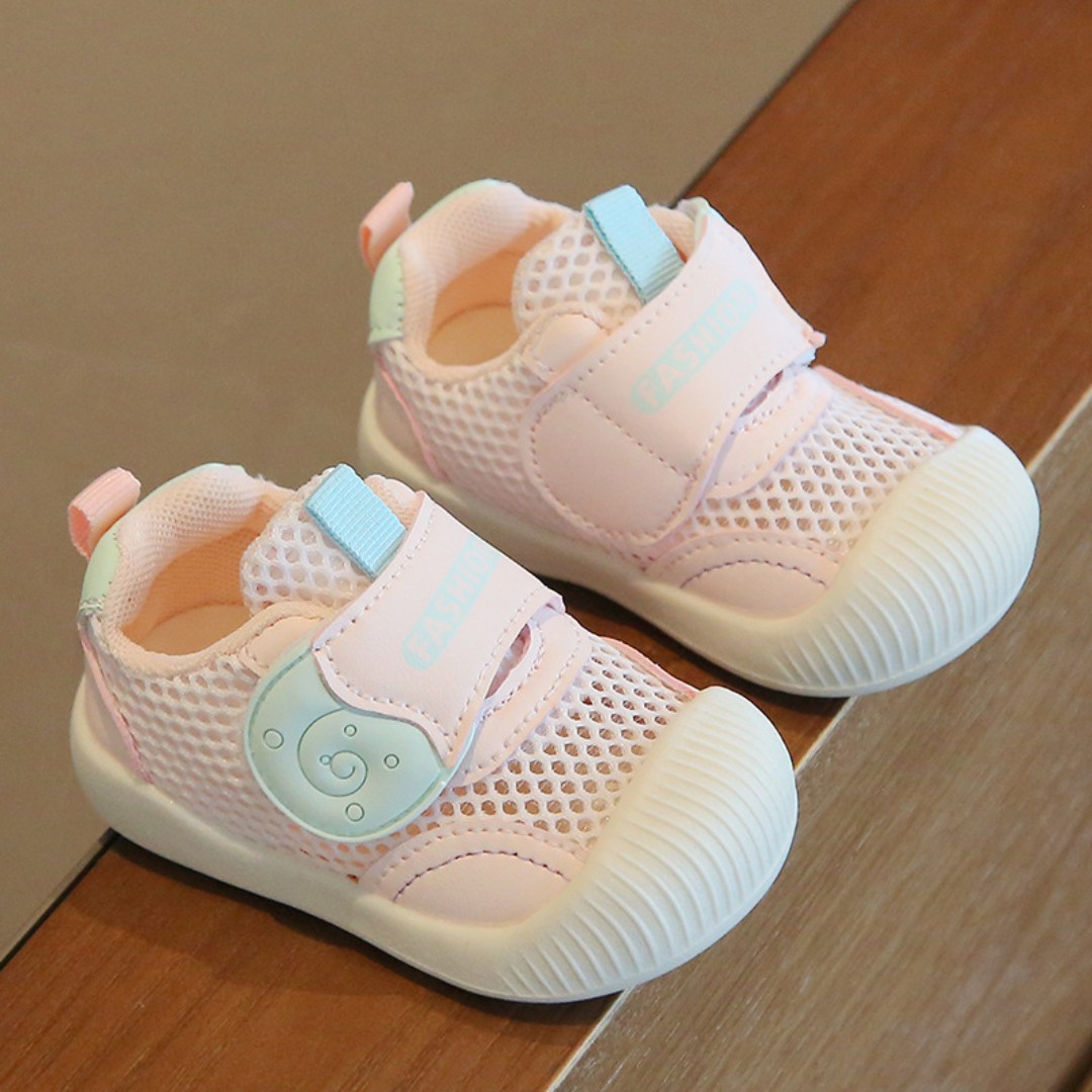 Mini Fashion™ - Trendy og åndbare - Træningssko til småbørn Lyserød / 19 (1-2 år) | Pädagogisches Holzspielzeug von Mein Kleines Baby