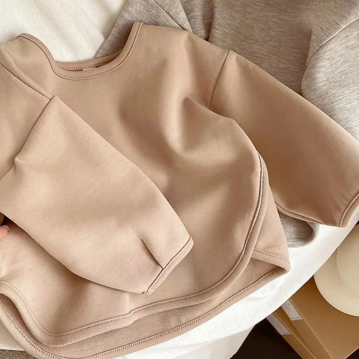 Mini Fashion™ - Weich&Bequem - Pullover Khaki / 110 (3-4 Jahr) | Pädagogisches Holzspielzeug von Mein Kleines Baby