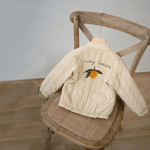 Mini Fashion™ - Wintermantel aus Baumwolle mit Stickerei Beige / Größe 120 (5-6 Jahre) | Pädagogisches Holzspielzeug von Mein Kleines Baby