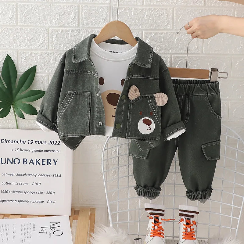 Mini Fashion– Elegant&Sanft– Pastellfarbenes Outfit Grün / 80 (6-18 Monate) | Pädagogisches Holzspielzeug von Mein Kleines Baby