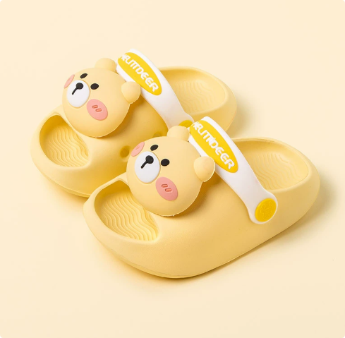 Mini Fashion– Fröhlich&sicher– Polka-Strandpantoffeln Gelber Bär / 170 (4-5 Jahre) | Pädagogisches Holzspielzeug von Mein Kleines Baby