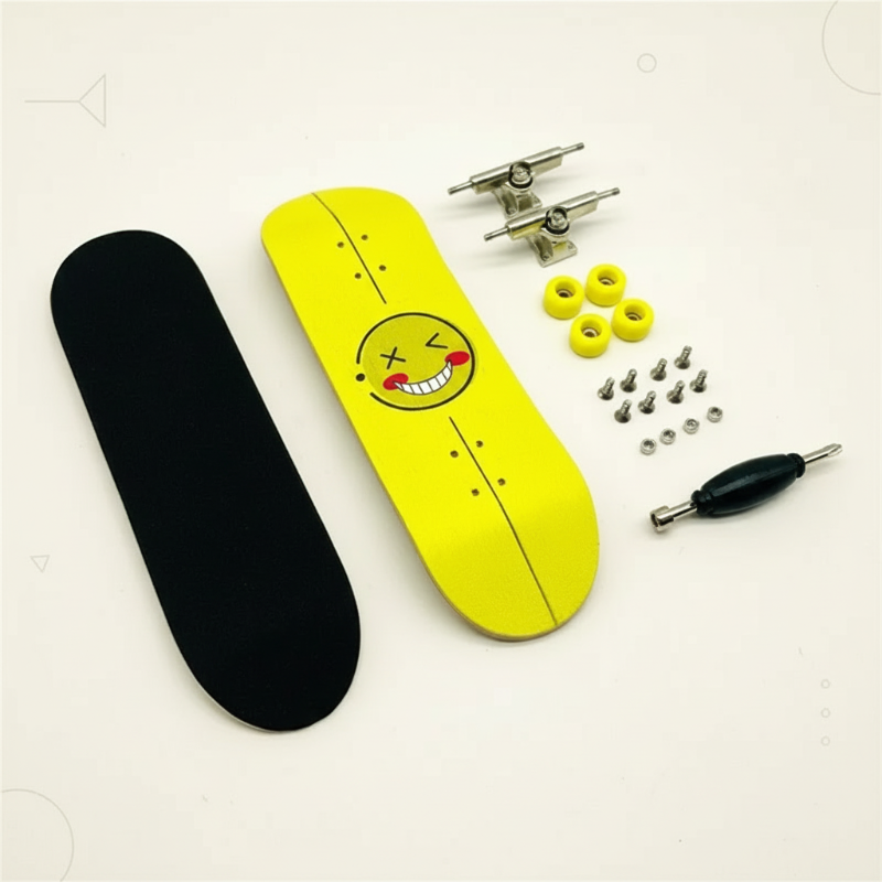 MiniDeck – Robust og fleksibel – Finger-skateboard Smiley | Pädagogisches Holzspielzeug von Mein Kleines Baby