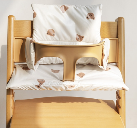 NinoNest– Extra Komfort – Waschbares Sitzkissen für Kinderstuhl | Pädagogisches Holzspielzeug NinoNest– Extra Komfort – Waschbares Sitzkissen für Kinderstuhl | Pädagogisches Holzspielzeug von Mein Kleines Baby