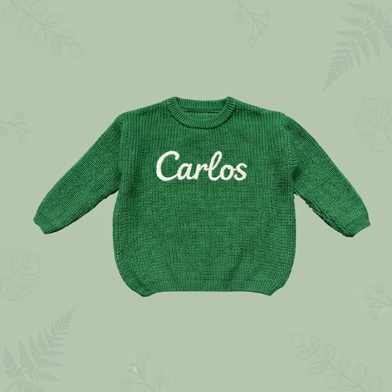 Personalized Baby Sweater – Unik & kærlig – Broderet, personlig babytrøje Grøn / 90 (2–3 år) | Pädagogisches Holzspielzeug von Mein Kleines Baby