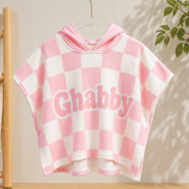 Personalized Hooded Towel – Weich & Einzigartig – Personalisiertes Kinder-Bademantel Quarzrosa / 50x50cm | Pädagogisches Holzspielzeug von Mein Kleines Baby