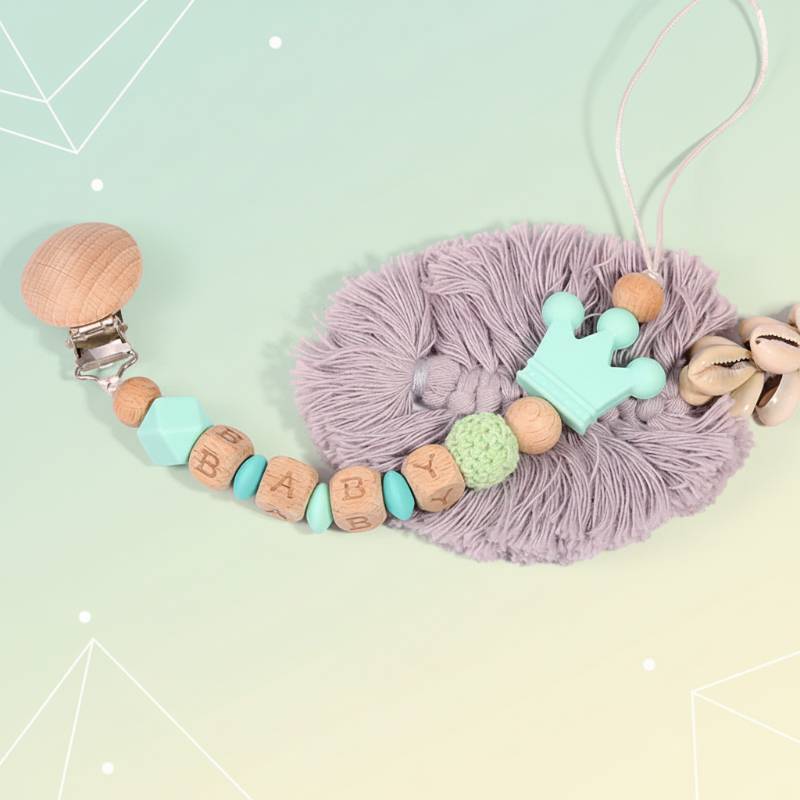 Personalized Pacifier Chain– Sicher&stilvoll– Personalisierte Schnullerkette Blauwgroen | Pädagogisches Holzspielzeug von Mein Kleines Baby