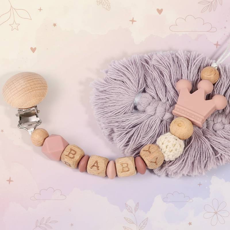 Personalized Pacifier Chain– Sicher&stilvoll– Personalisierte Schnullerkette Staubfrei | Pädagogisches Holzspielzeug von Mein Kleines Baby
