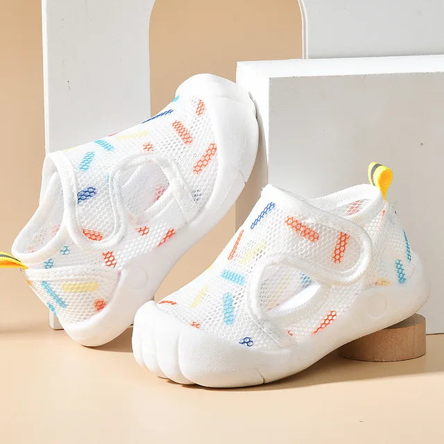 Puddle Play Pals™ - Leichtes Einsteigen - Kindersandalen Weiß / 21 (3.5 - 4 Jahre) | Pädagogisches Holzspielzeug von Mein Kleines Baby