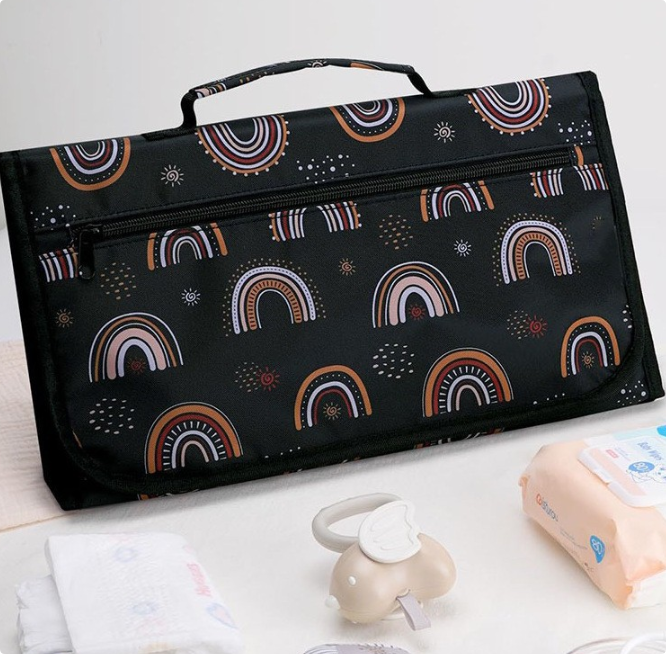 QuickChange– Schnell und sanft – Wickelauflage Regenbogen | Pädagogisches Holzspielzeug von Mein Kleines Baby