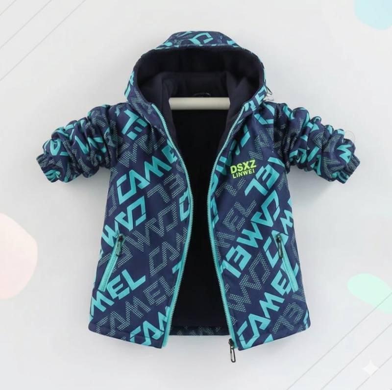 Reversible Kids Jacket – Vandtæt og vindtæt – Letvægtsjakke Grønne bogstaver / 120 (4–5 år) | Pädagogisches Holzspielzeug von Mein Kleines Baby