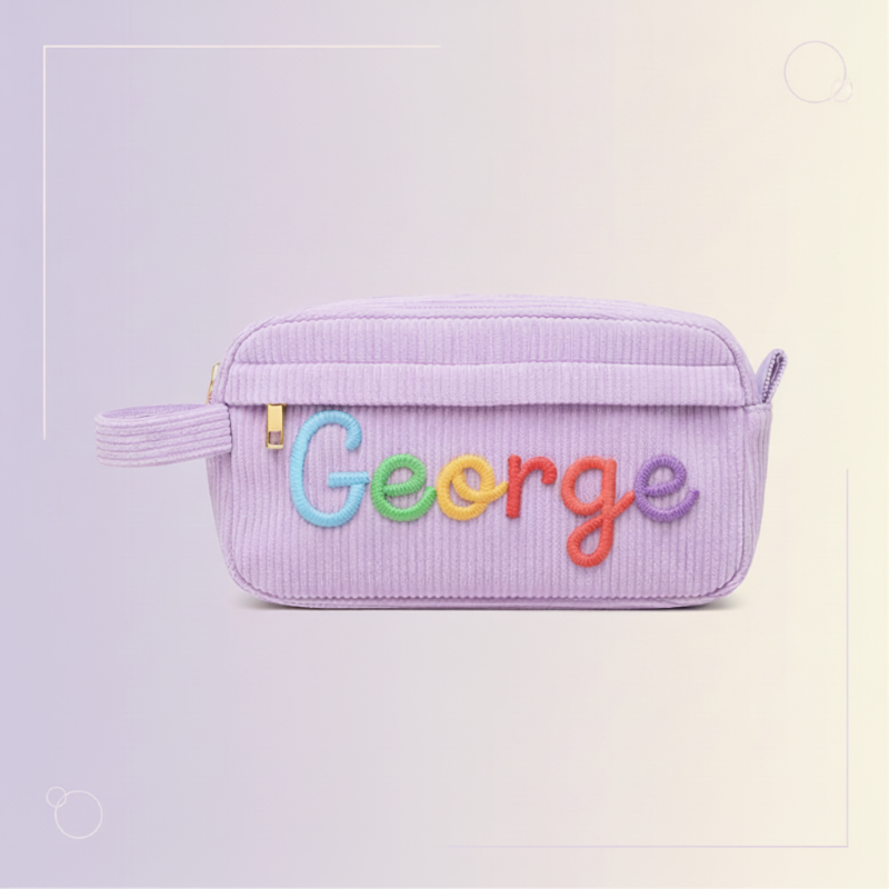 SchoolJoy– Praktisch&Persönlich – Personalisiertes Federmäppchen Lila | Pädagogisches Holzspielzeug von Mein Kleines Baby