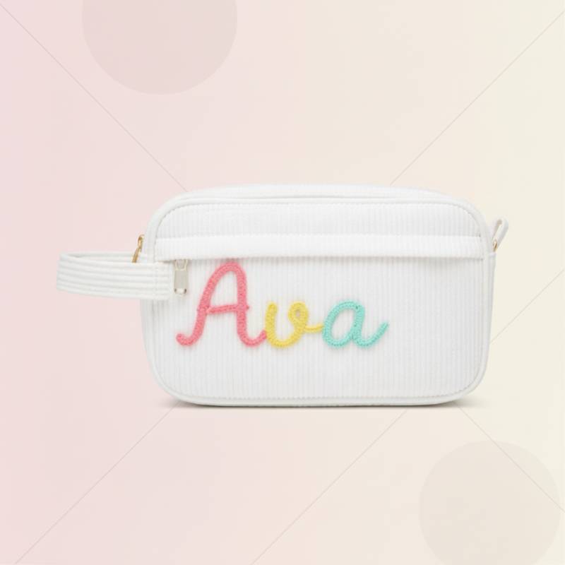 SchoolJoy– Praktisch&Persönlich – Personalisiertes Federmäppchen Weiß | Pädagogisches Holzspielzeug SchoolJoy– Praktisch&Persönlich – Personalisiertes Federmäppchen Weiß | Pädagogisches Holzspielzeug von Mein Kleines Baby