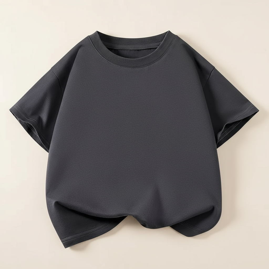 SimpleWear– Lässig&Weich– Relax Fit T-Shirt mit Rundhalsausschnitt Dunkelgrau / 120 (6–7 Jahre) | Pädagogisches Holzspielzeug von Mein Kleines Baby