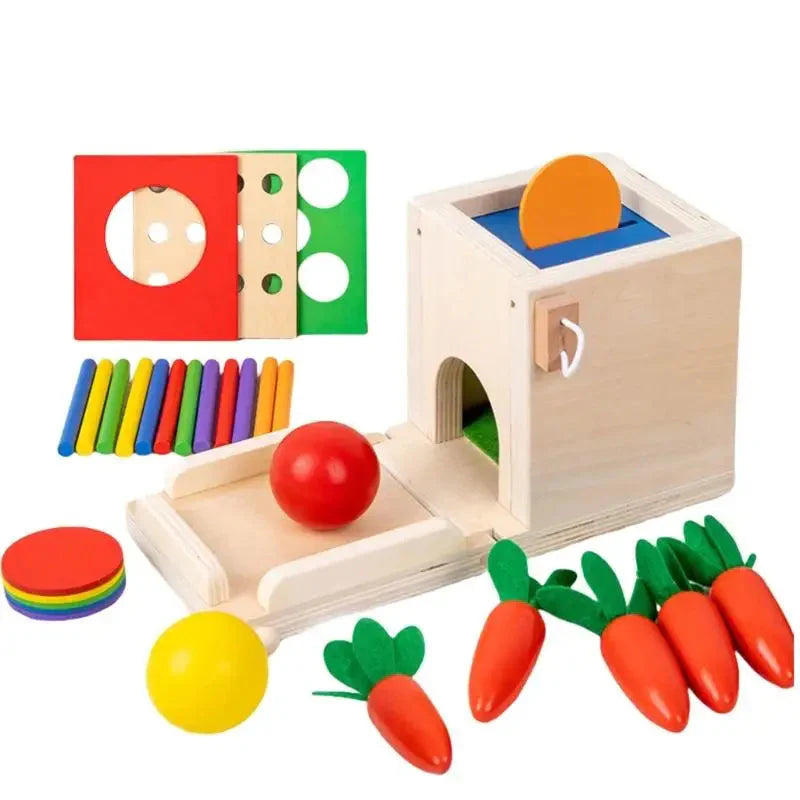 Smart Carrots– Farben&Formen - Sortierspielzeug aus Holz B - Drop Box mit Karotten und Münzsortierspiel | Pädagogisches Holzspielzeug Smart Carrots– Farben&Formen - Sortierspielzeug aus Holz B - Drop Box mit Karotten und Münzsortierspiel | Pädagogisches Holzspielzeug von Mein Kleines Baby