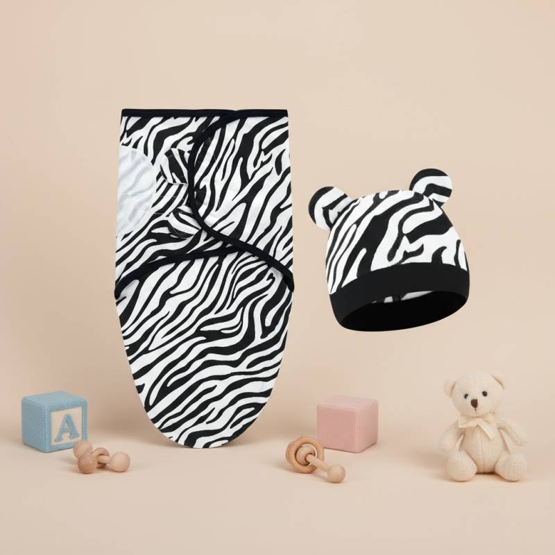 SnuggleBear– Weich&warm– Babywickeldecke Zebra | Pädagogisches Holzspielzeug von Mein Kleines Baby