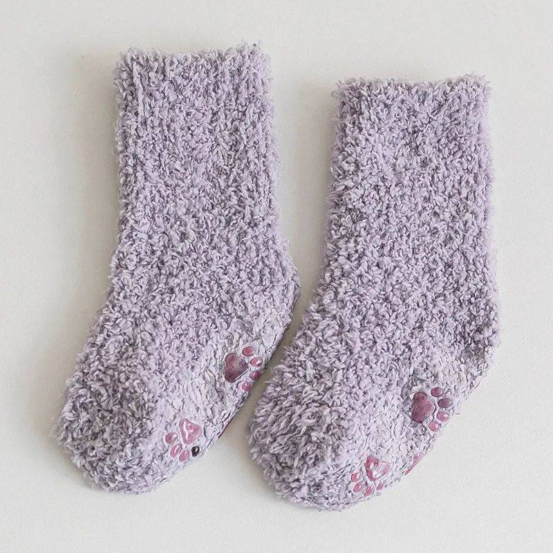 SnuggleBoo – Varm & blød – Fleece babysokker Lilla / S (0 – 2 år) | Pädagogisches Holzspielzeug von Mein Kleines Baby
