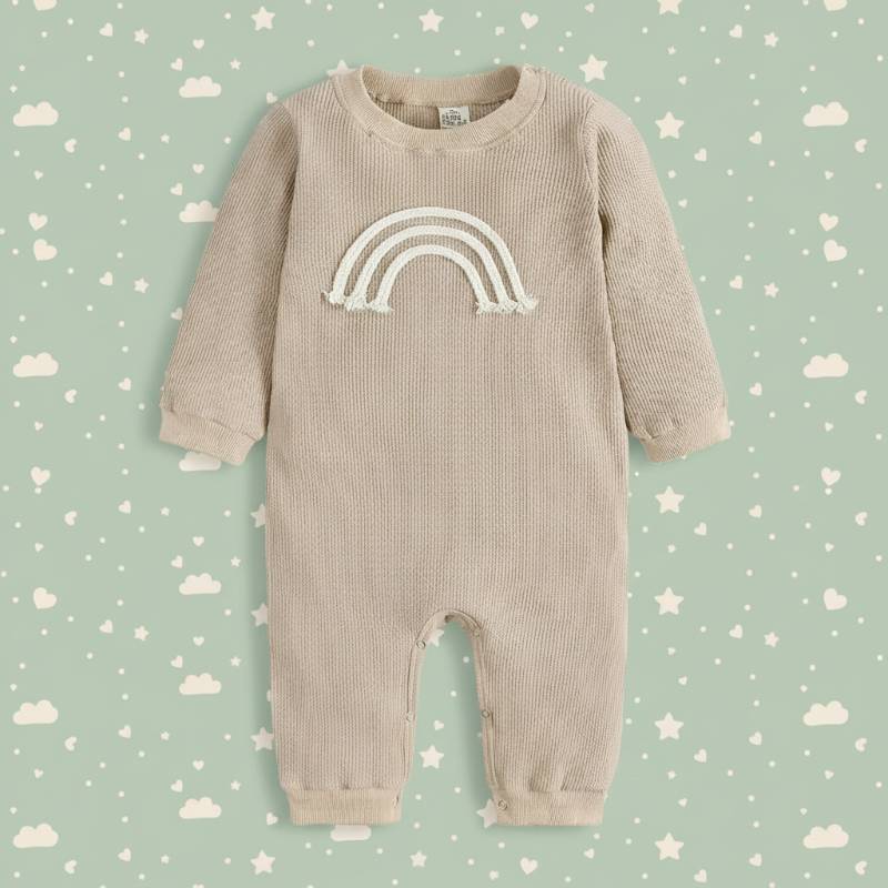 SnuggleHue – Weich & bequem – Regenbogen-Baby-Strampler Beige / Regenbogen – Lange Ärmel & Beine / 80 (9–12 Monate) | Pädagogisches Holzspielzeug von Mein Kleines Baby