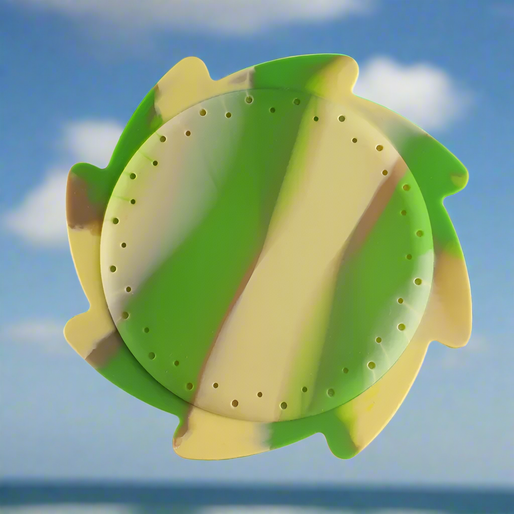 SplashDisk – Sommer & sjov – Silikone vandfrisbee Camouflage Grøn | Pädagogisches Holzspielzeug von Mein Kleines Baby