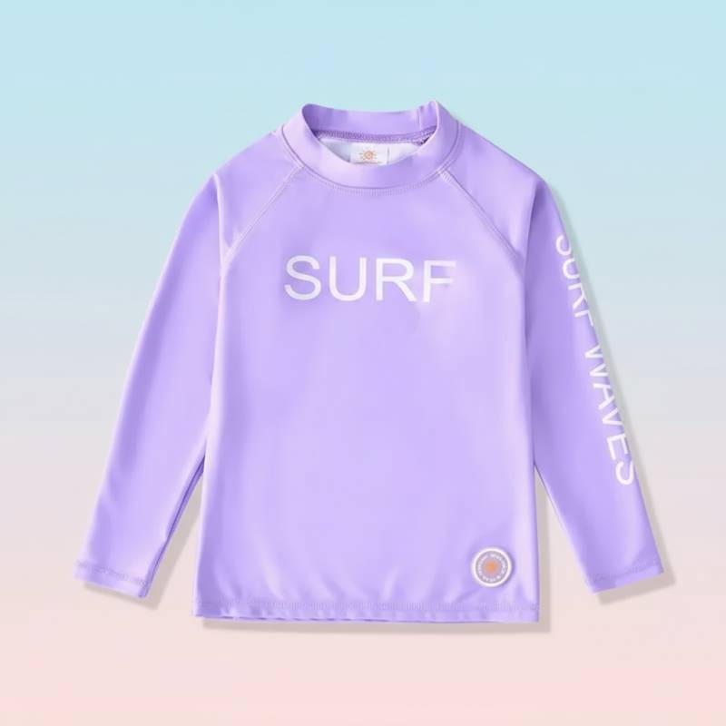 SunShield– Schützend&Flexibel– Langärmliges Surfshirt für Kinder mit UPF 50+ Lavendel / Hellviolett / 160 (11–12 Jahre) | Pädagogisches Holzspielzeug von Mein Kleines Baby