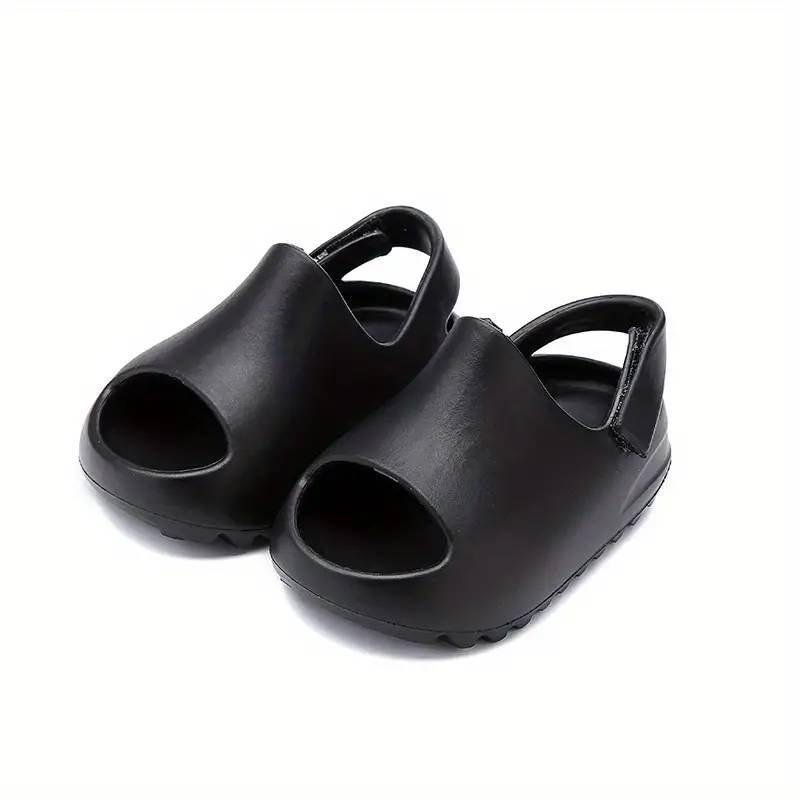 SunnySteps Kids– Komfort und Freiheit – Kinder-Sandalen-Hausschuhe Schwarz / 18–20 (6–12 Monate) | Pädagogisches Holzspielzeug von Mein Kleines Baby