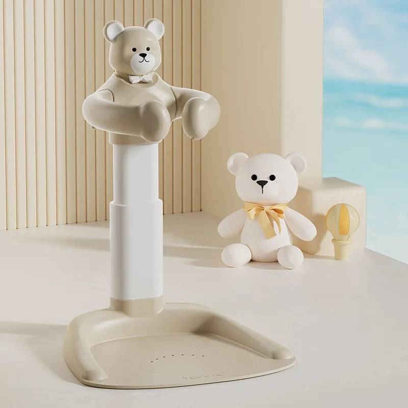 TinyBath – Sicher & stabil – Baby-Badewannenständer | Pädagogisches Holzspielzeug TinyBath – Sicher & stabil – Baby-Badewannenständer | Pädagogisches Holzspielzeug von Mein Kleines Baby