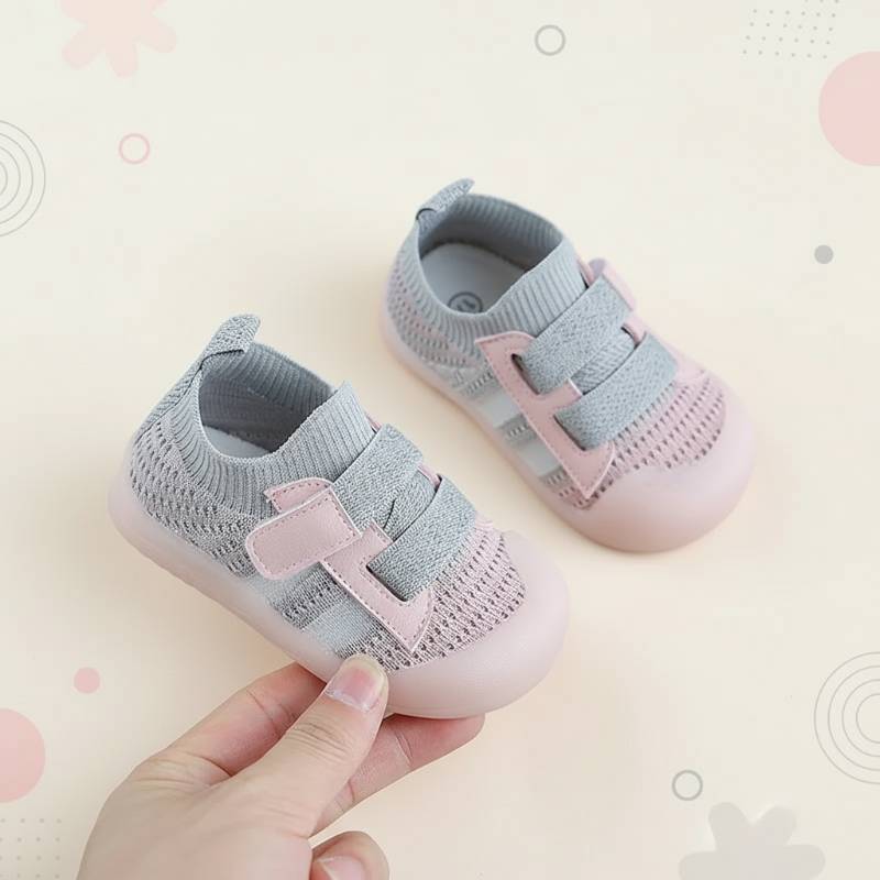 TinyRunner– Sportlich&atmungsaktiv - Mesh-Babyschuhe mit weicher Sohle Rosa / 31 (6 Jahre) | Pädagogisches Holzspielzeug von Mein Kleines Baby