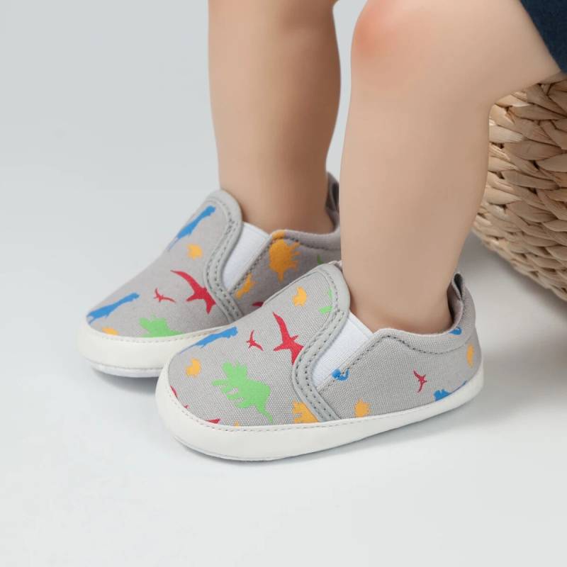 TinySteps– Sicher&verspielt– Baby-Slip-On-Sneaker mit rutschfester Sohle Grau / 17 (6 – 12 Monate / 11.5–12 cm) | Pädagogisches Holzspielzeug von Mein Kleines Baby