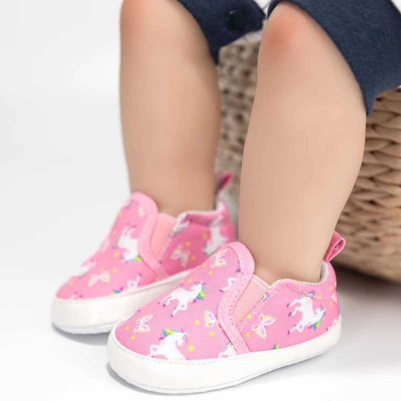 TinySteps– Sicher&verspielt– Baby-Slip-On-Sneaker mit rutschfester Sohle Rosa / 17 (6 – 12 Monate / 11.5–12 cm) | Pädagogisches Holzspielzeug von Mein Kleines Baby