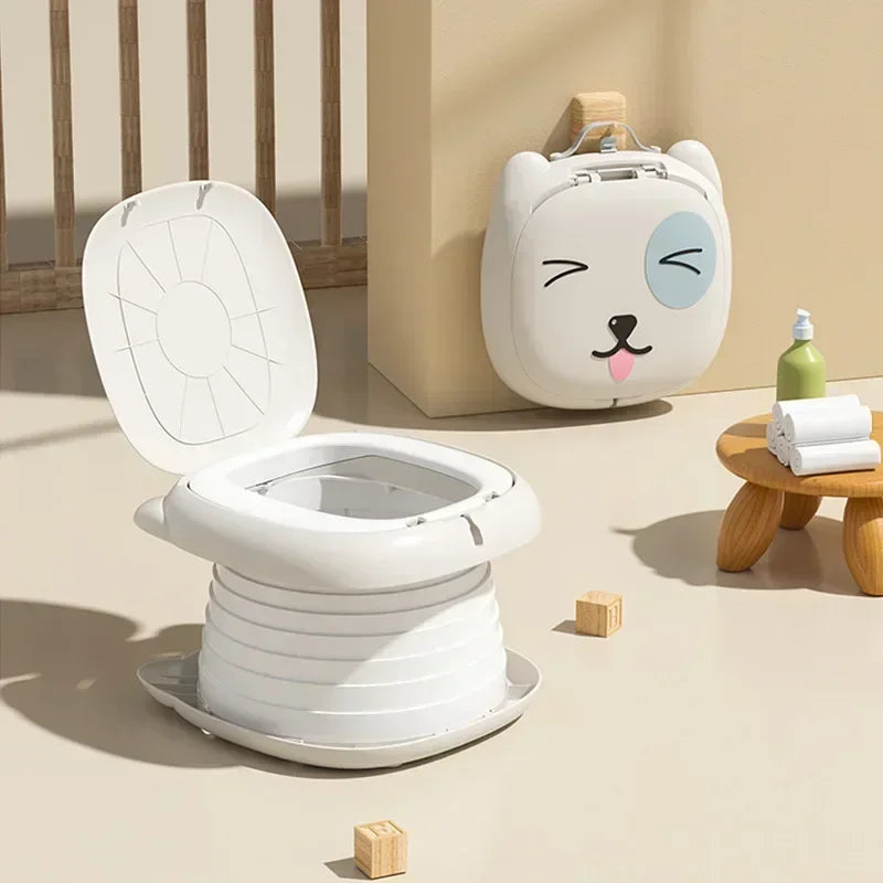 TravelPotty– Kompakt&hygienisch– tragbare Kindertoilette Grau | Pädagogisches Holzspielzeug von Mein Kleines Baby