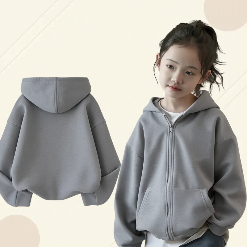 YoungStyle– Trendig und praktisch – Hoodie für Kinder Grau / 120 (5–6 Jahre) | Pädagogisches Holzspielzeug von Mein Kleines Baby