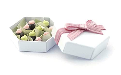 Melody Jane Puppenhaus Sechseckig Schachtel Mit Pralinen Miniatur 1:12 Geschenk Laden Essen Zubehör von Melody Jane