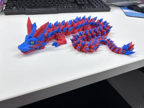 Merrwon 3D Gedrucktes Drache, 60CM Drachen Spielzeug mit Augen, Geheimnisvolle Realistische Drachen Figuren, Ewegliche Gelenke Kristall Drachen Deko (Mystischer Rot-Blau Drache) von Merrwon