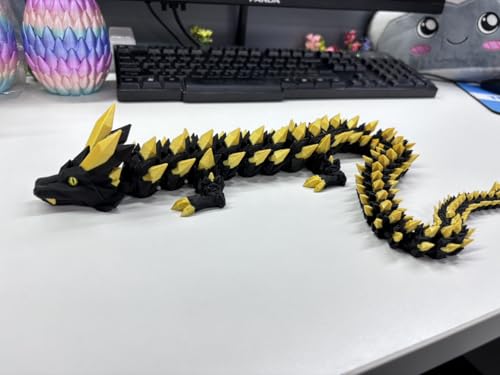 Merrwon 3D Gedrucktes Drache, 60CM Drachen Spielzeug mit Augen, Geheimnisvolle Realistische Drachen Figuren, Ewegliche Gelenke Kristall Drachen Deko (Mystischer Schwarz-Gold Drache) von Merrwon