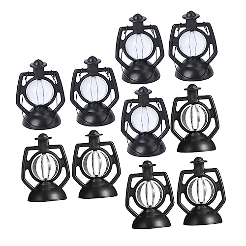 Mikikit 10 Stück Retro -Kerosin -Lampen -Ornamente Puppenhaus Kerosinlampen Petroleumlampe aus Kunststoff Petroleumlichter Mini-Petroleumlampe Puppenhaus Petroleumlampen Plastik Mikikit 10 Stück Retro -Kerosin -Lampen -Ornamente Puppenhaus Kerosinlampen Petroleumlampe aus Kunststoff Petroleumlichter Mini-Petroleumlampe Puppenhaus Petroleumlampen Plastik von Mikikit