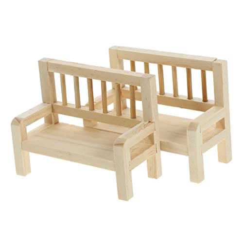 Mikinona 2 Stück Miniatur Holzbank Puppenhaus Zubehör Natürliche Holzoptik Detailreiche Miniaturmöbel für Wohnzimmer Esszimmer und Schlafzimmer Dekoration von Mikinona